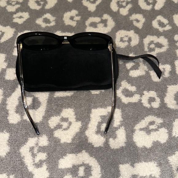 Authentic Gucci Round Sunglasses 😎 New 😍 - Picture 11 of 17